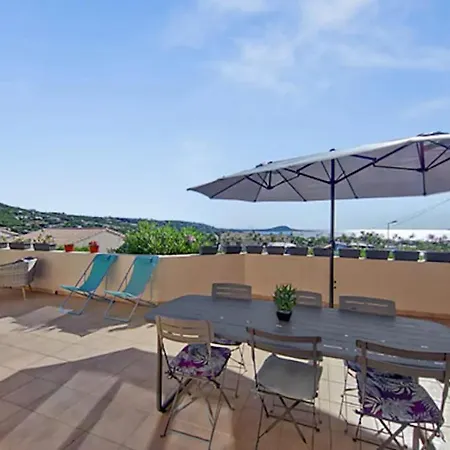 Villa Maison A Pied 6 Personnes *